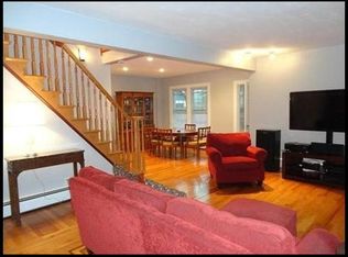 24 Elwood Dr, Springfield, MA 01108