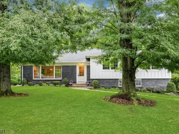 9 Crestview Ct, Montclair Twp., NJ 07042