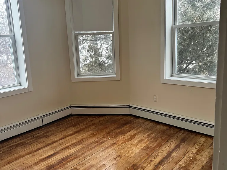 30 Saint Jerome Ave #2R — Photo 20