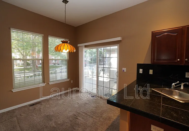632 S Yarrow St — Photo 12