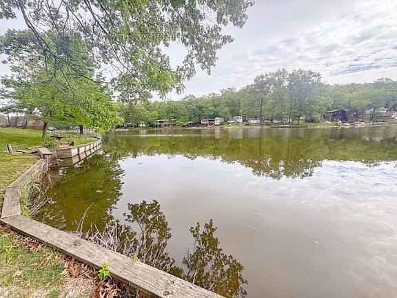 5th image of 3-83 Woodhaven Dr E
