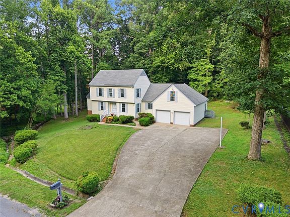 5th image of 4311 Briarwick Dr