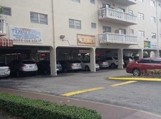 1177 W 35th St, Hialeah, FL 33012