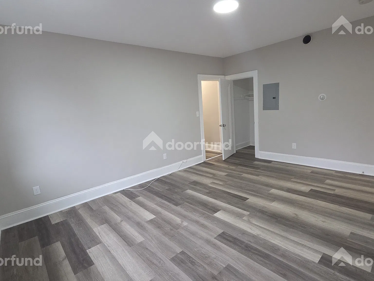 2 bed, 750 sqft, $1,600 — Photo 3