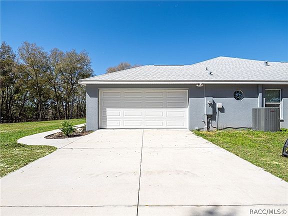 3rd image of 10688 SW 129th Terrace Rd