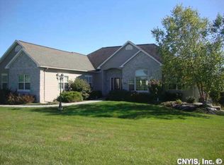 5660 River Rock Dr, Elbridge, NY 13060