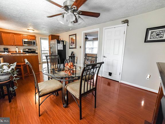 4th image of 48017 Mary Lynn Dr