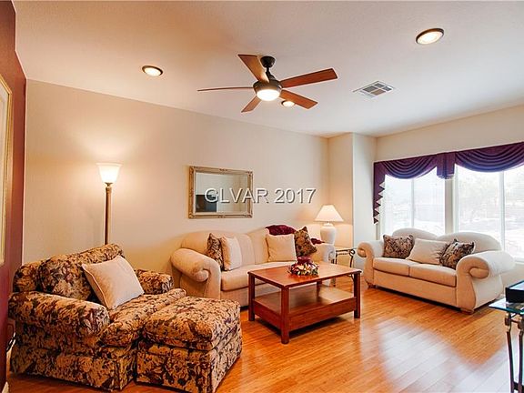 3rd image of 773 Fairway Dr