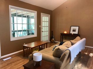 2318 Riverhill Dr, Valdosta, GA 31602