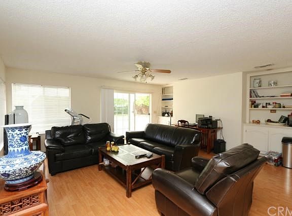 3rd image of 1623 Hallgreen Dr