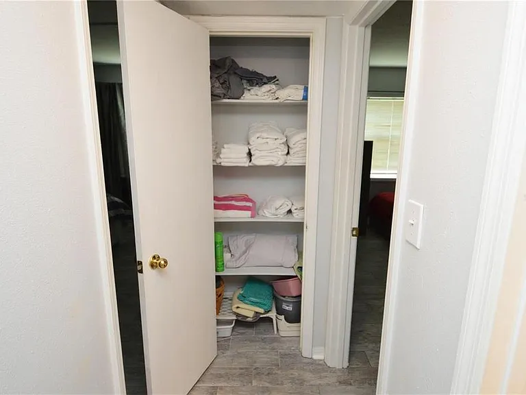 3873 Pompano Dr SE #B — Photo 32