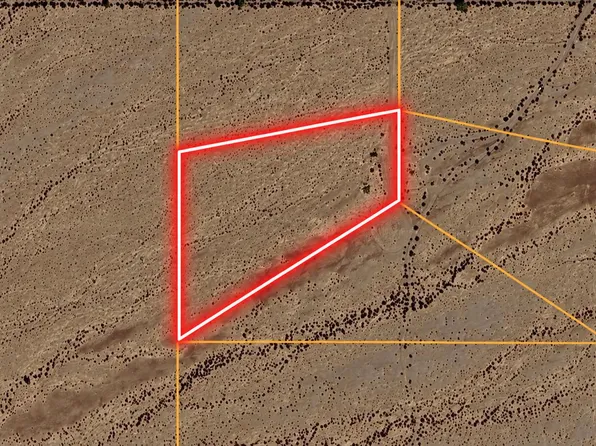 42098 E Roadrunner Circle S #-, Salome, AZ 85348