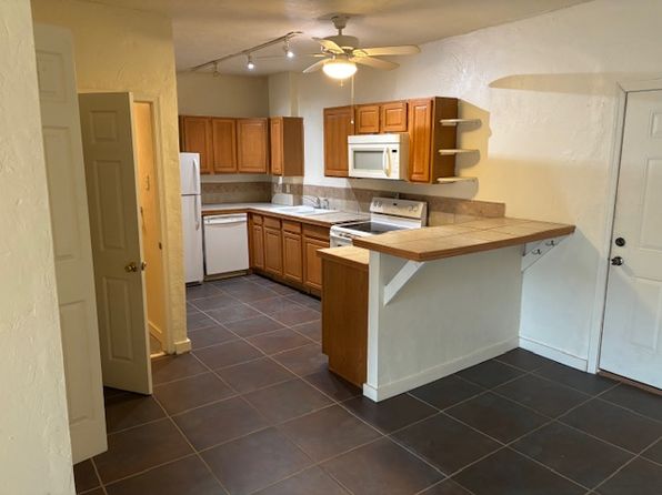 130 W King St #A