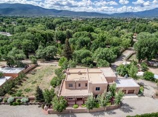 230 Ranchitos Rd, Taos, NM 87571