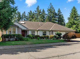 12524 SE Bluff Dr, Clackamas, OR 97015