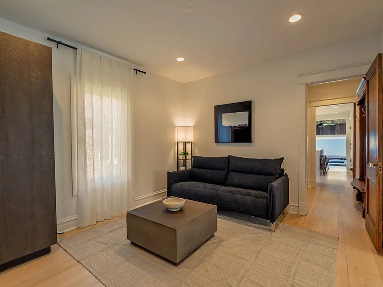 2227 N Nordica Ave — Photo 15