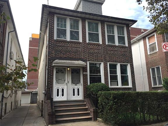 4th image of 1068 51st St