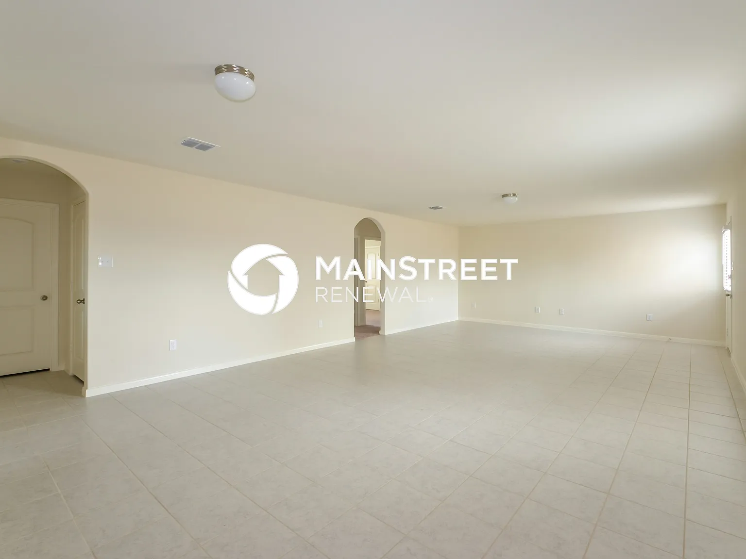 6206 Lakefront — Photo 2