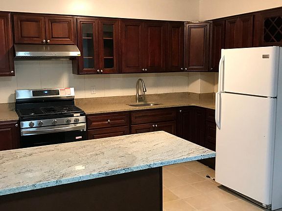 4th image of 6126 217th St #3