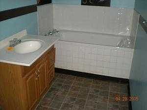 2nd bathroom