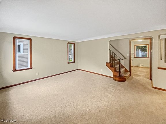 3rd image of 19540 Pasnow Ave