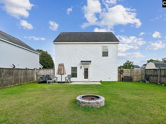 2nd image of 243 Emerald Isle Dr