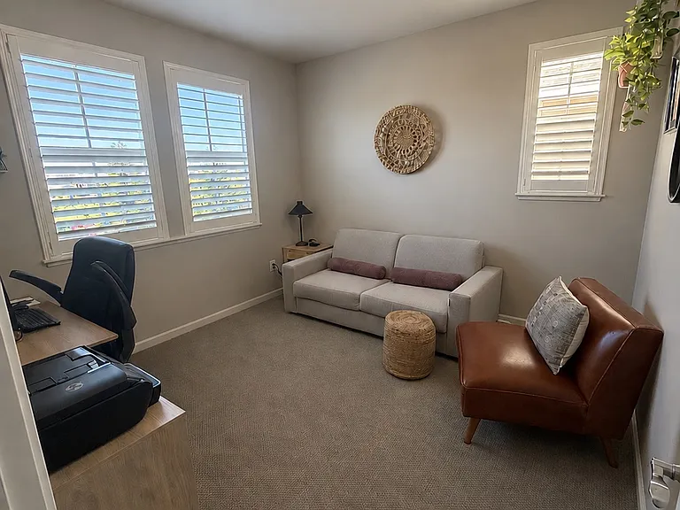 1714 Waterside Ln — Photo 9
