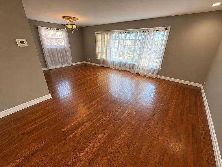 73 Rockville Ave #1 — Photo 6