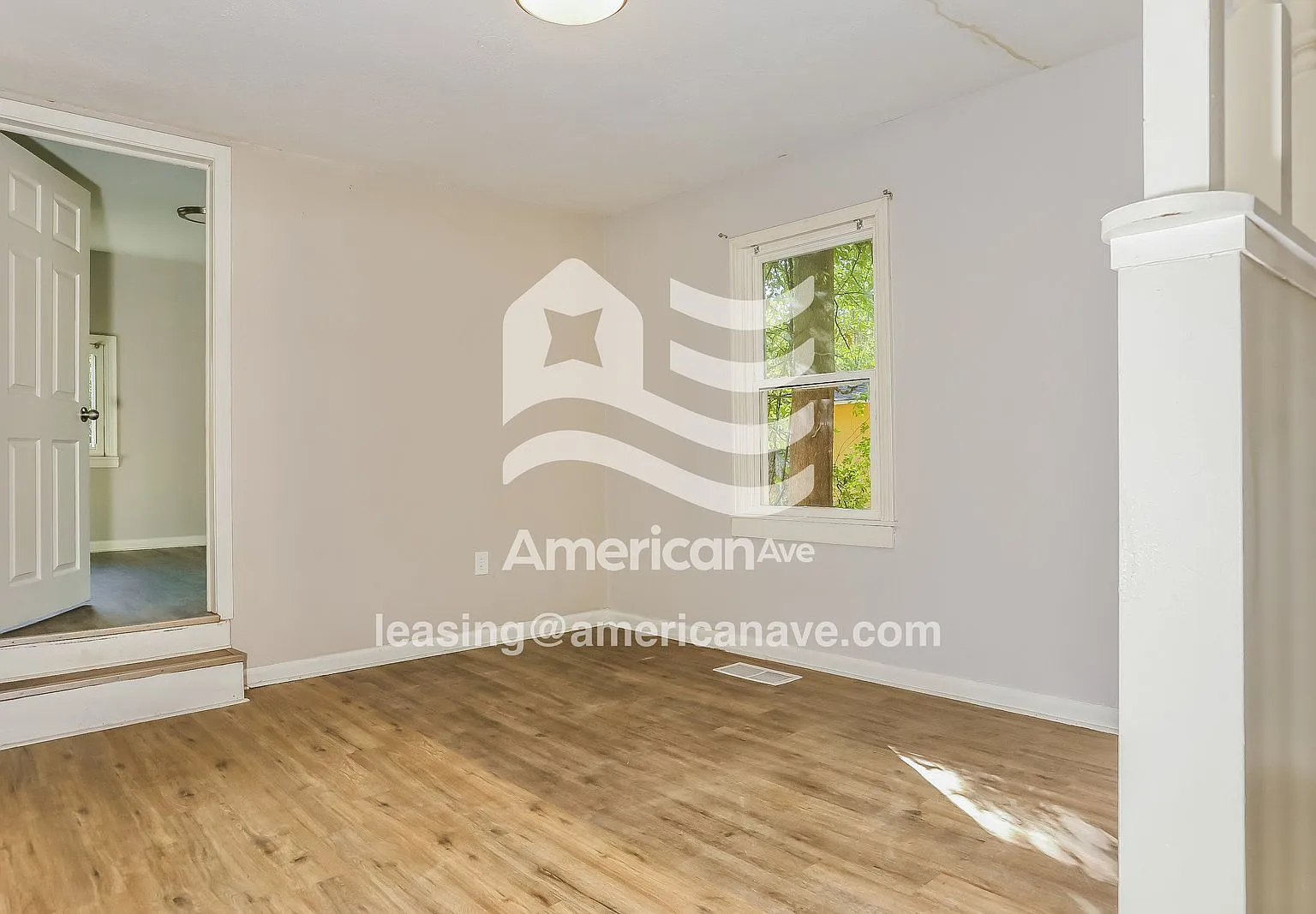 3 bed, 2.0 bath, 1332 sqft, $1,050 — Photo 3