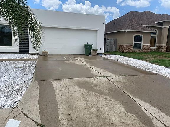 2nd image of 5483 Barbwire Ln