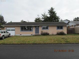 1245 SE Rose St, Waldport, OR