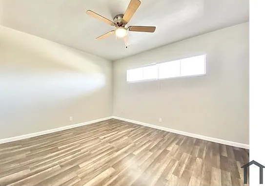 6321 Crenshaw Blvd #3 — Photo 5
