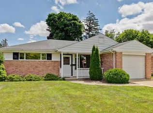 1039 S 3rd Ave, Des Plaines, IL