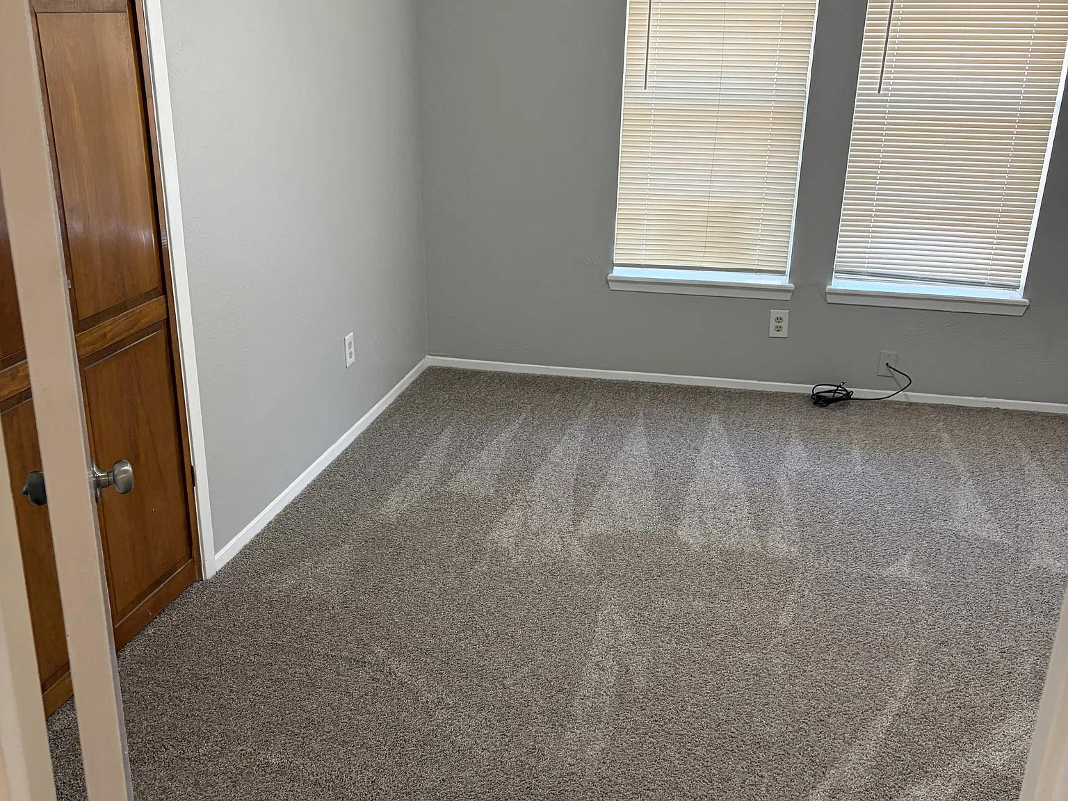 2 bed, 1100 sqft, $1,700 — Photo 4