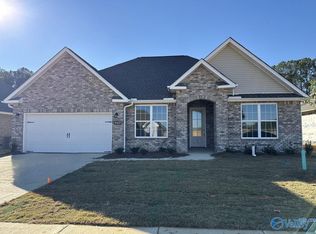 903 Ronnie Dr SE, Hartselle, AL 35640