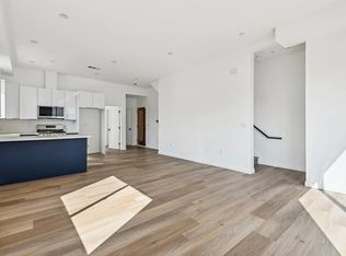2919 S Burnside Ave #1, Los Angeles, CA 90016