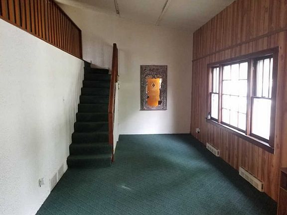 4th image of 9907 S McVicker Ave