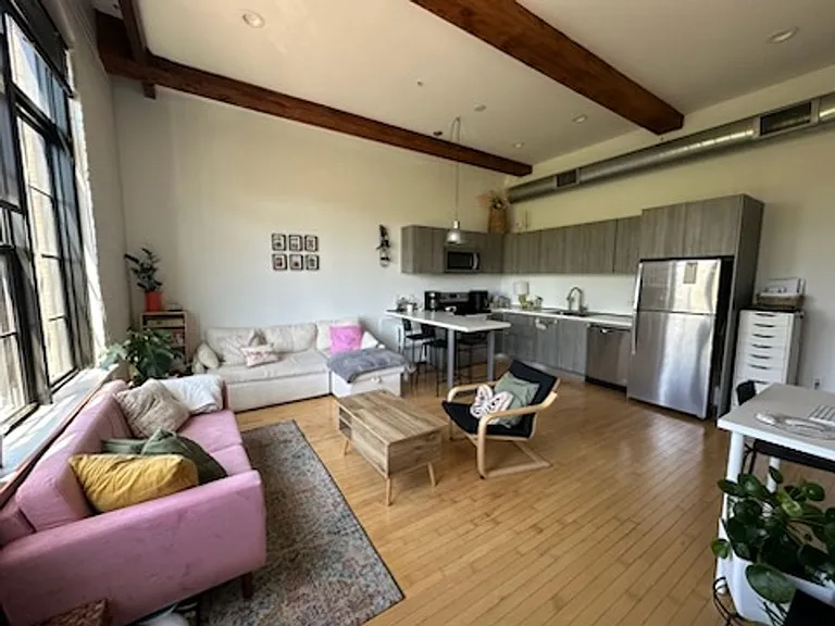 36 Cromwell St #208 — Photo 1