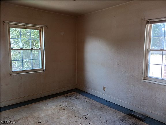 5th image of 2608 23rd St
