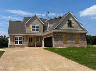 3538 Kreunen St, Nesbit, MS 38651