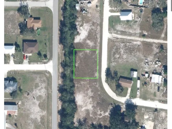 121 N Fondulac Rd, Avon Park, FL 33825