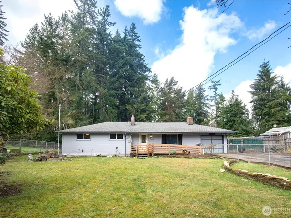 22014 54th Avenue W, Mountlake Terrace, WA 98043