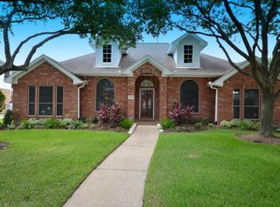13014 Mossy Bark Ln, Houston, TX 77041