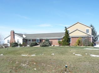 2645 Stumptown Rd, Bird In Hand, PA 17505