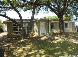 745 Morningside Dr, Terrell Hills, TX 78209