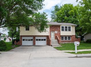 4616 28th St, Columbus, NE 68601