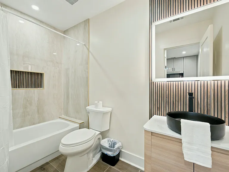 582 Hamilton E Holmes Dr NW — Photo 29
