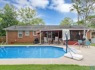 1419 Brook Hollow Cir NW, Huntsville, AL 35816