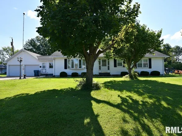 3218 11th St, East Moline, IL 61244