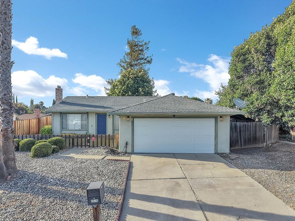 1st image of 2226 Meredith Way